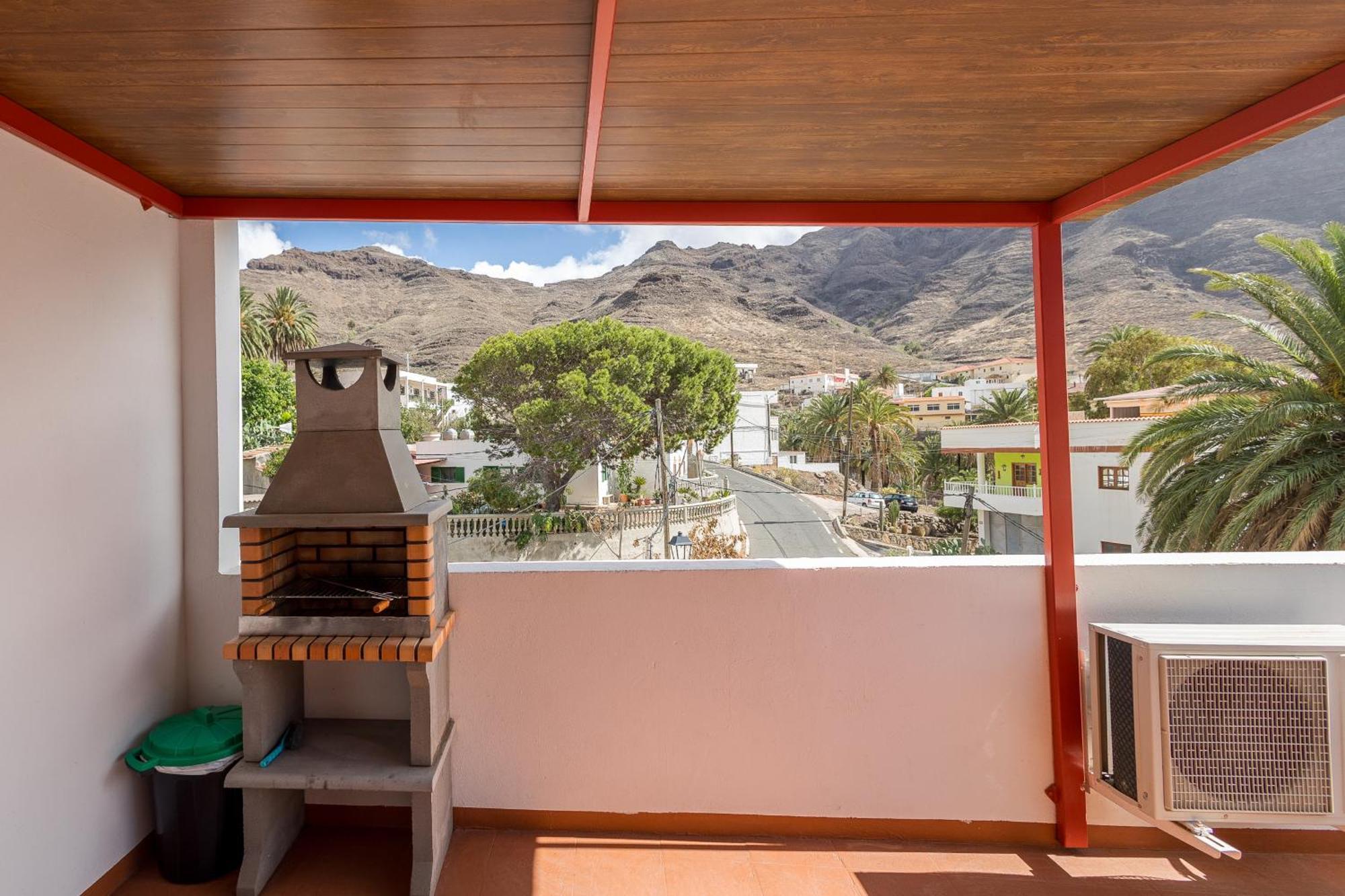 Lightbooking Gadi House Tasarte Terraza Y Barbacoa 외부 사진