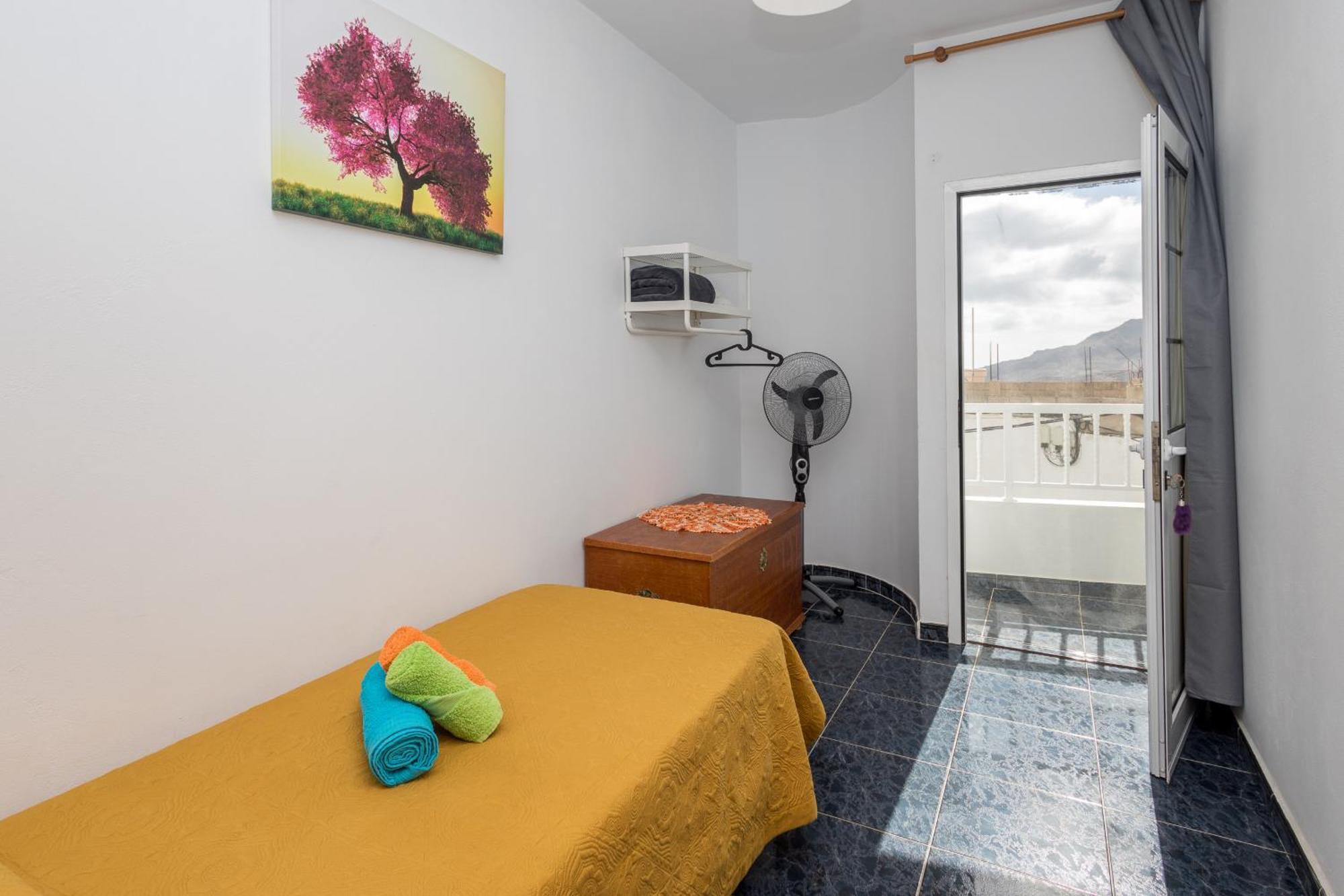 Lightbooking Gadi House Tasarte Terraza Y Barbacoa 외부 사진