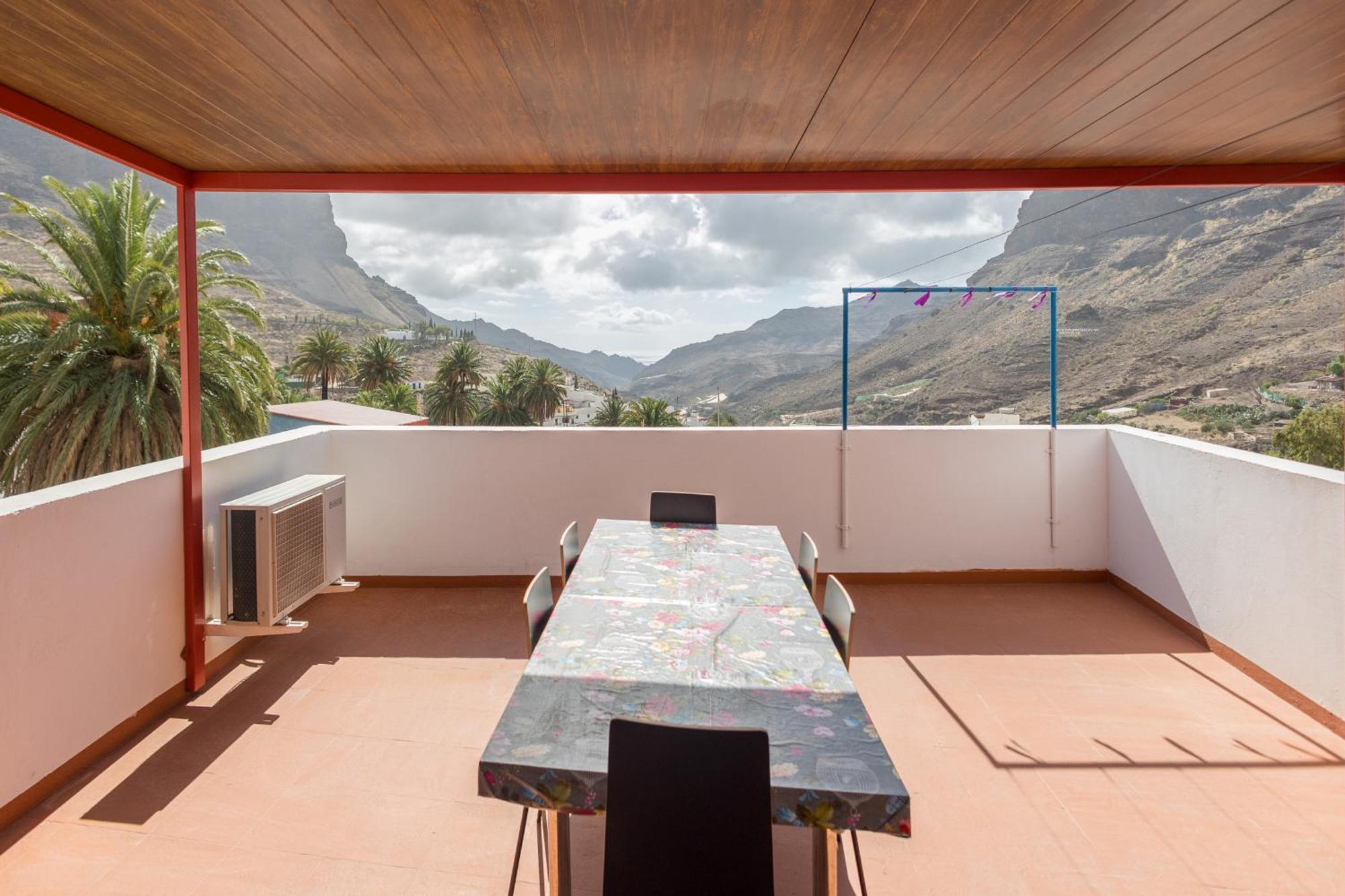 Lightbooking Gadi House Tasarte Terraza Y Barbacoa 외부 사진